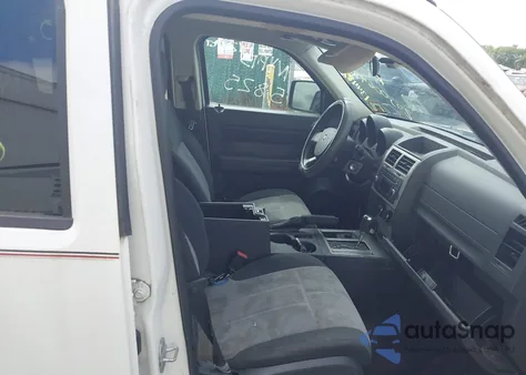 2009 Dodge Nitro Se z USA, uszkodzony, nr VIN 1D8GU28K59W513566